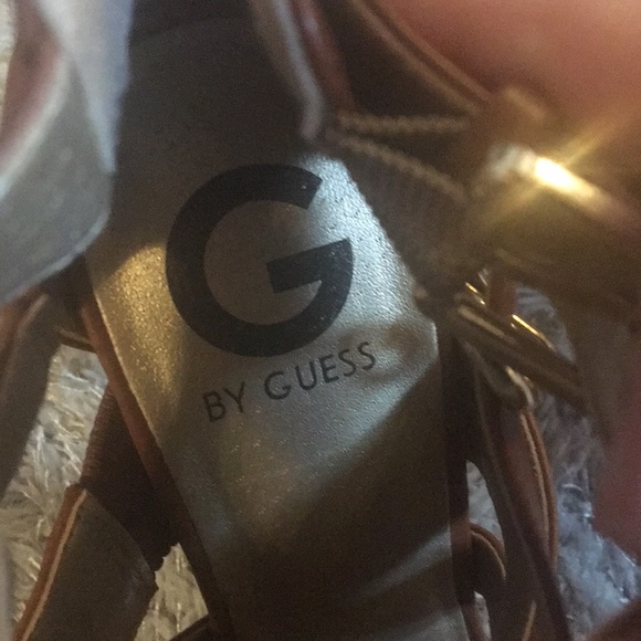 Guess Heels - Picture 2 of 2
